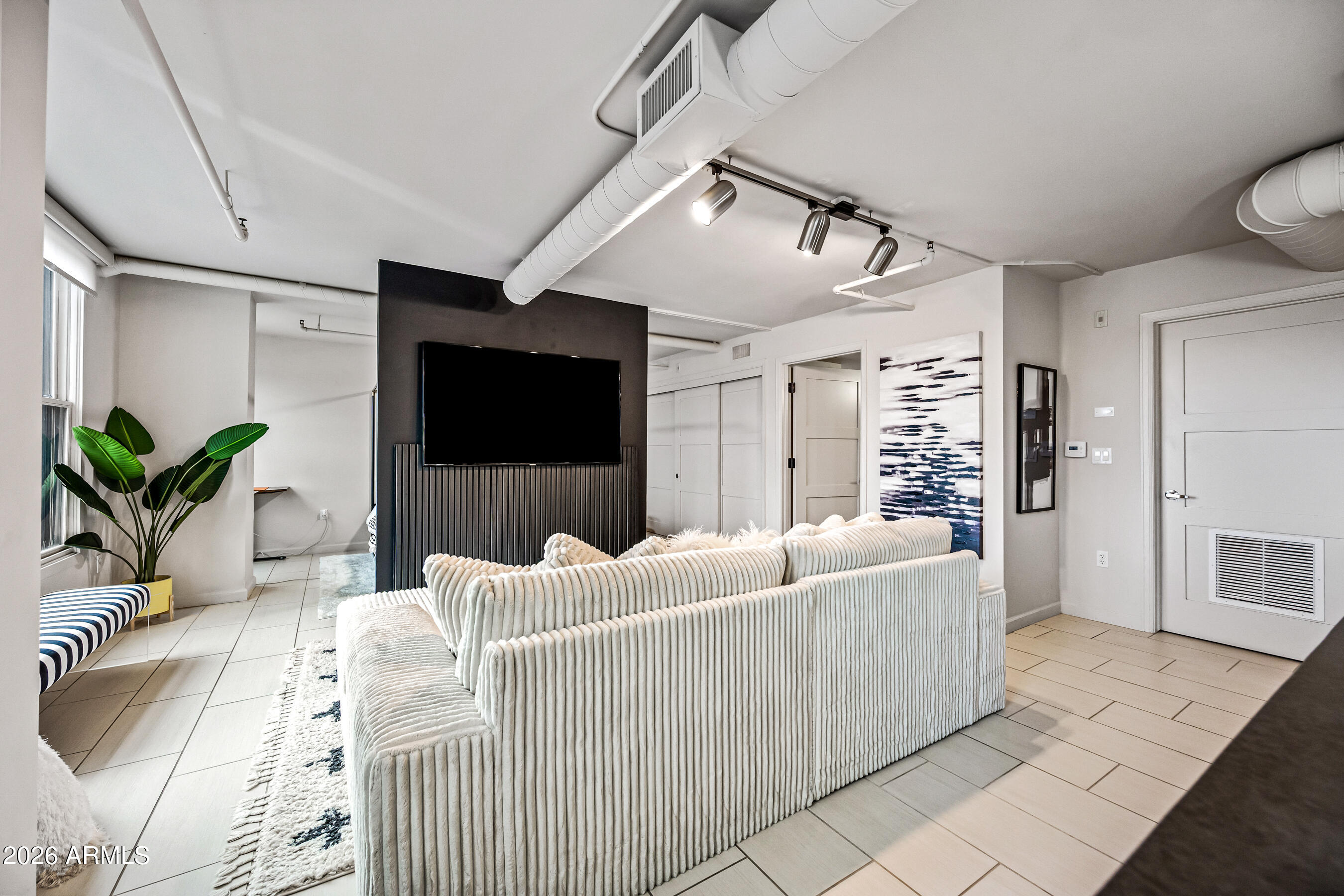 535 W THOMAS Road #407 Phoenix, AZ 85013