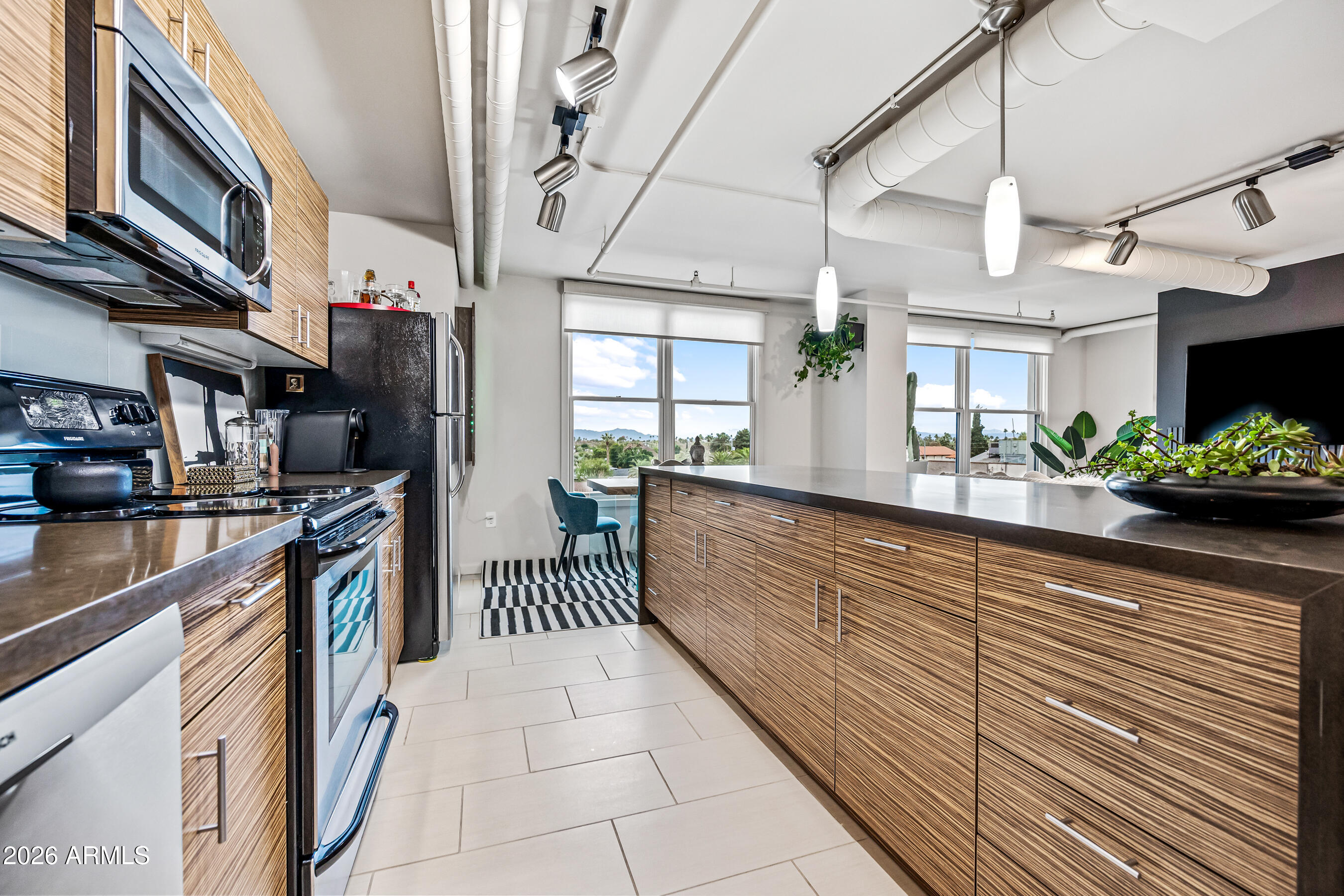 535 W THOMAS Road #407 Phoenix, AZ 85013