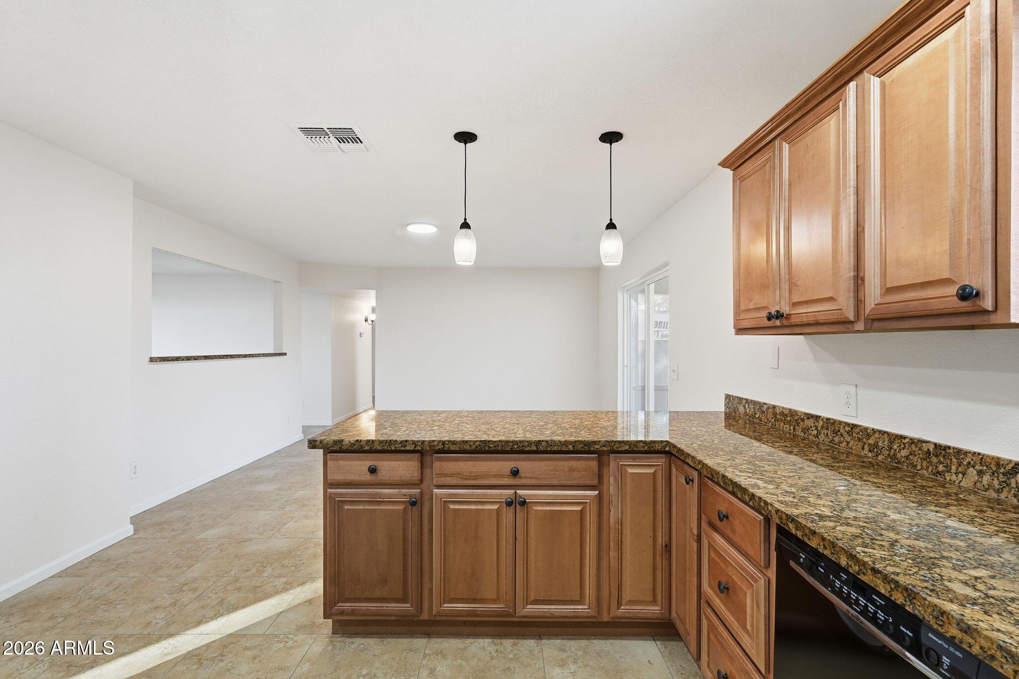 755 E MESQUITE Avenue Apache Junction, AZ 85119