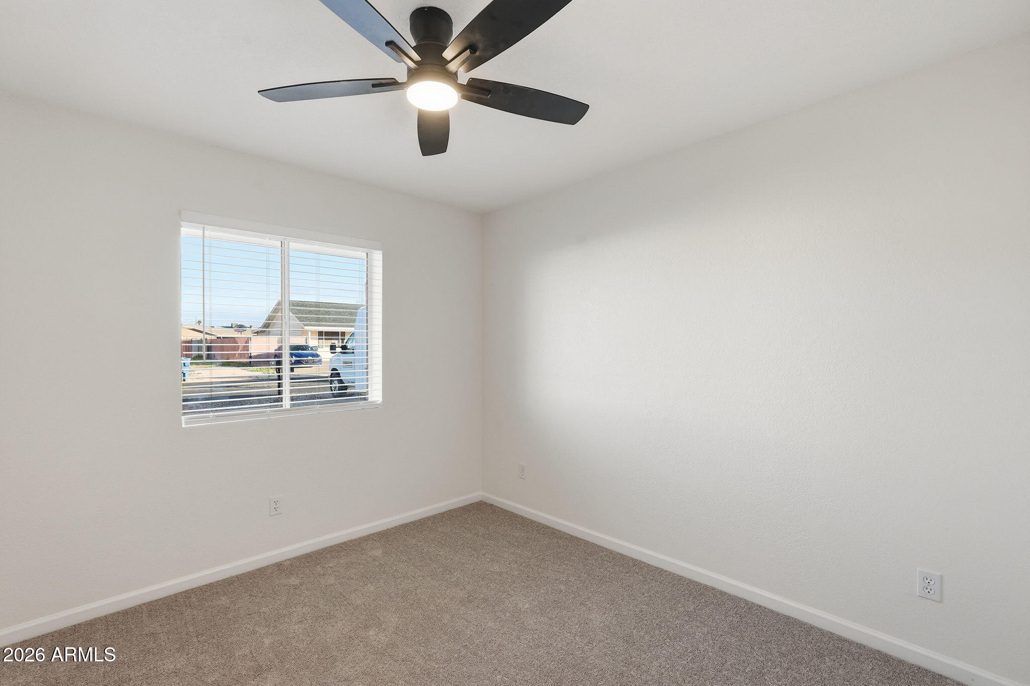 755 E MESQUITE Avenue Apache Junction, AZ 85119