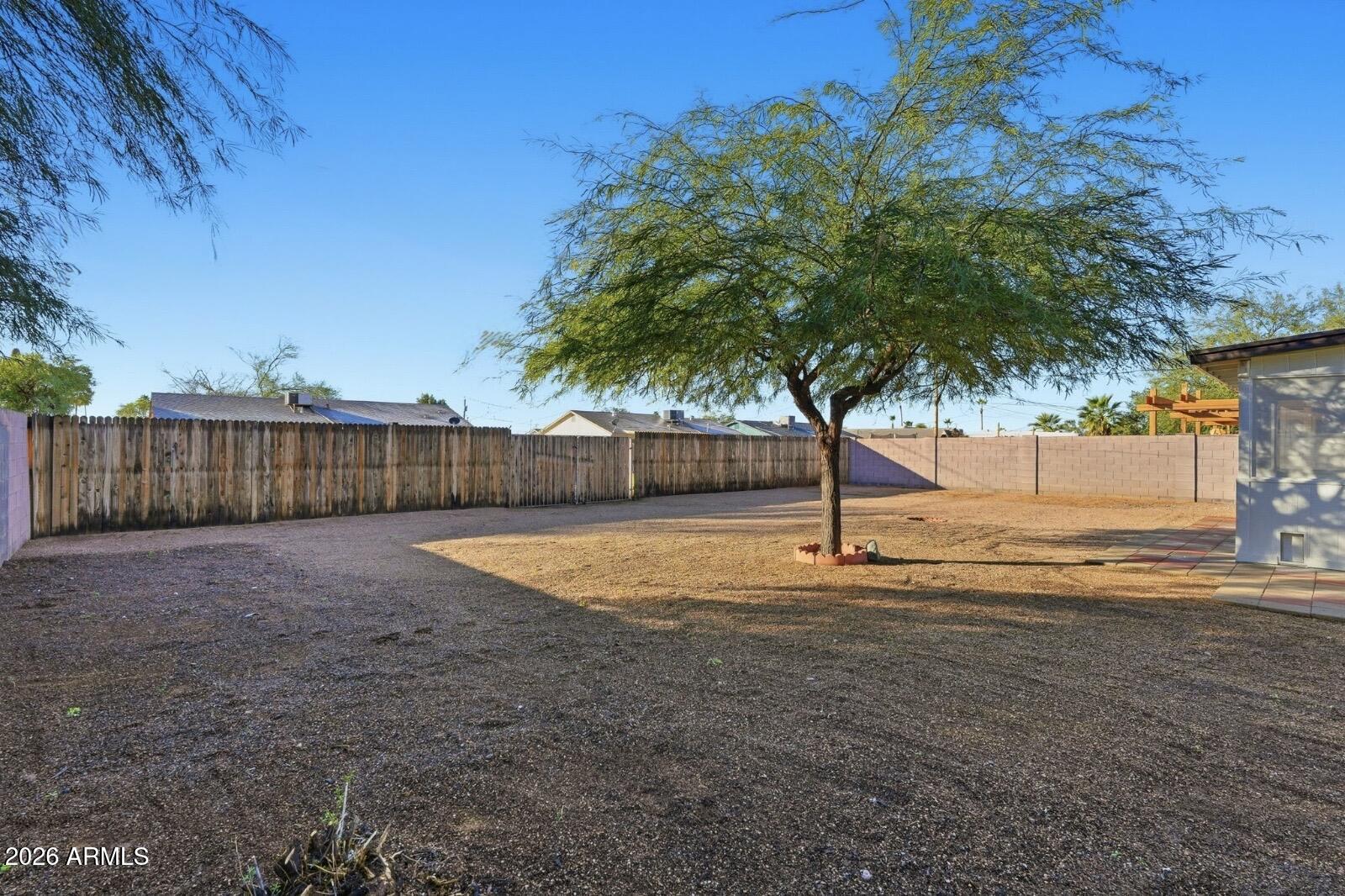 755 E MESQUITE Avenue Apache Junction, AZ 85119