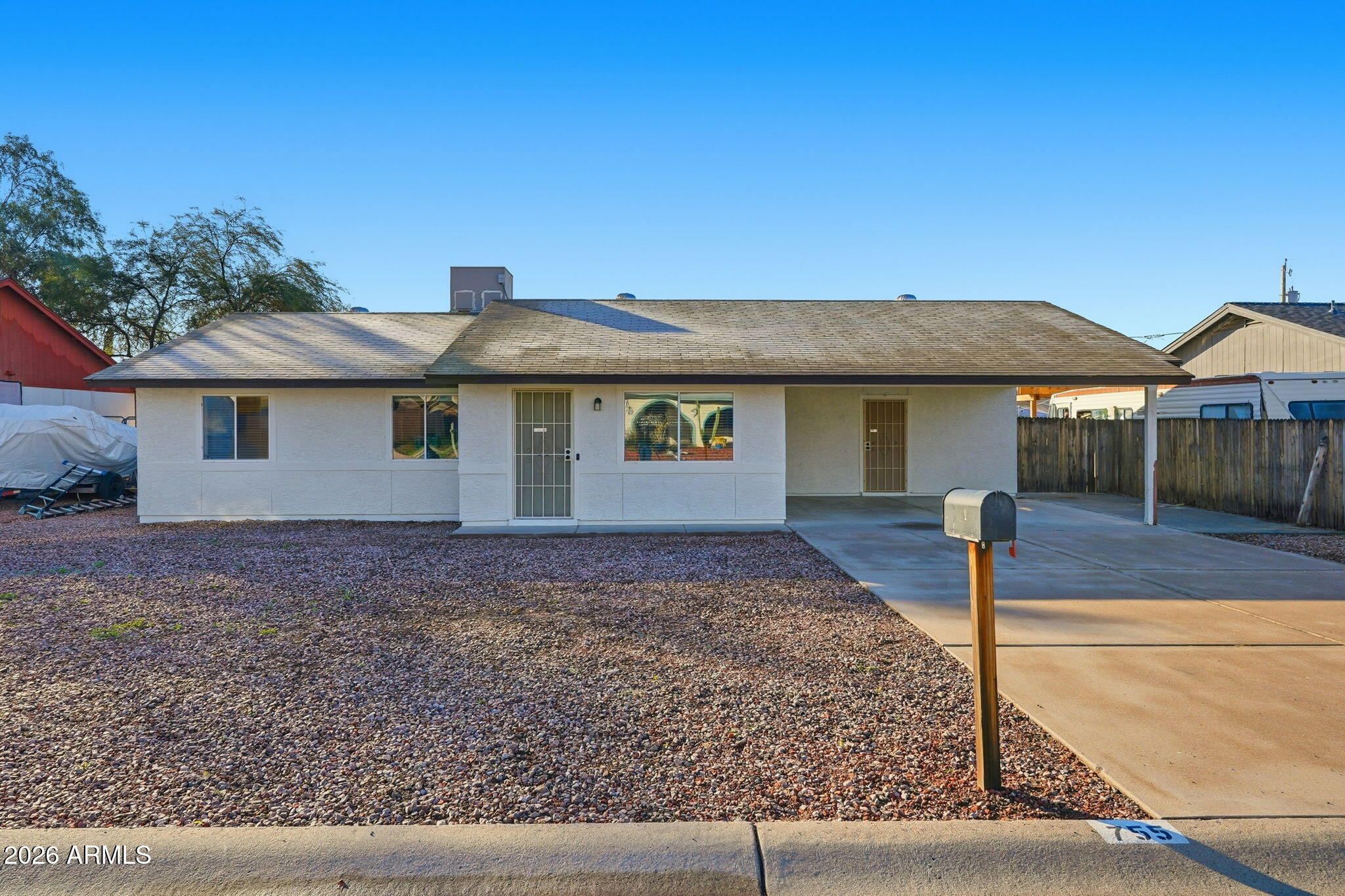 755 E MESQUITE Avenue Apache Junction, AZ 85119