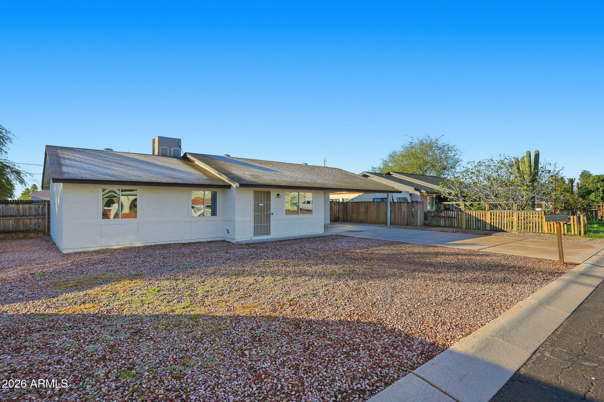 755 E MESQUITE Avenue Apache Junction, AZ 85119