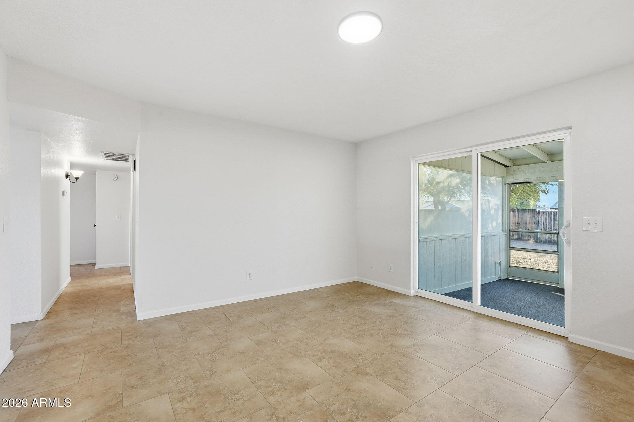 755 E MESQUITE Avenue Apache Junction, AZ 85119