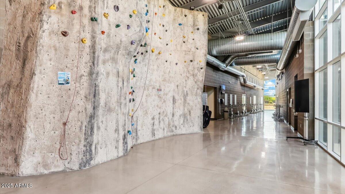 5267 E DIATOMITE Drive San Tan Valley, AZ 85143