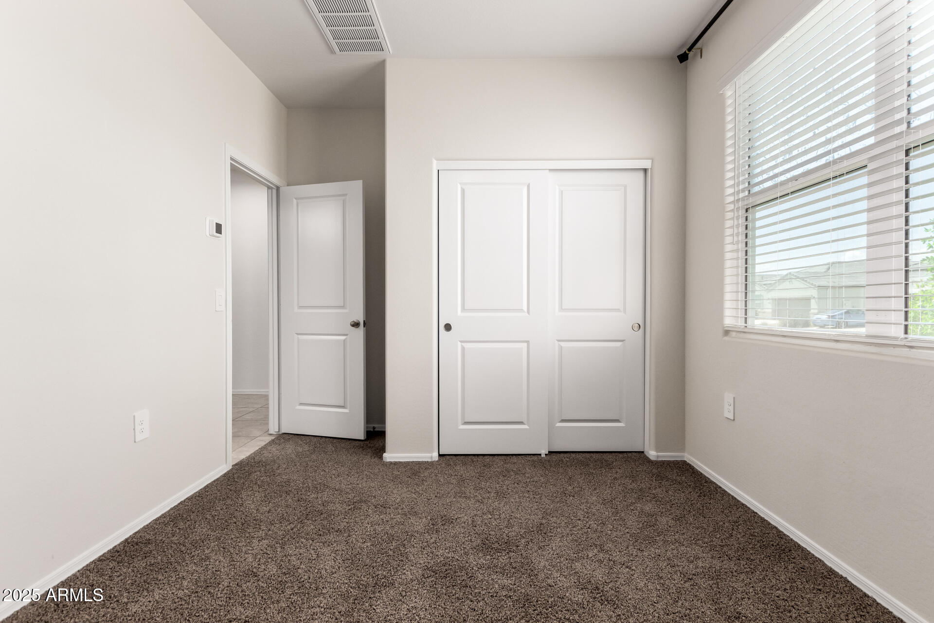 5267 E DIATOMITE Drive San Tan Valley, AZ 85143