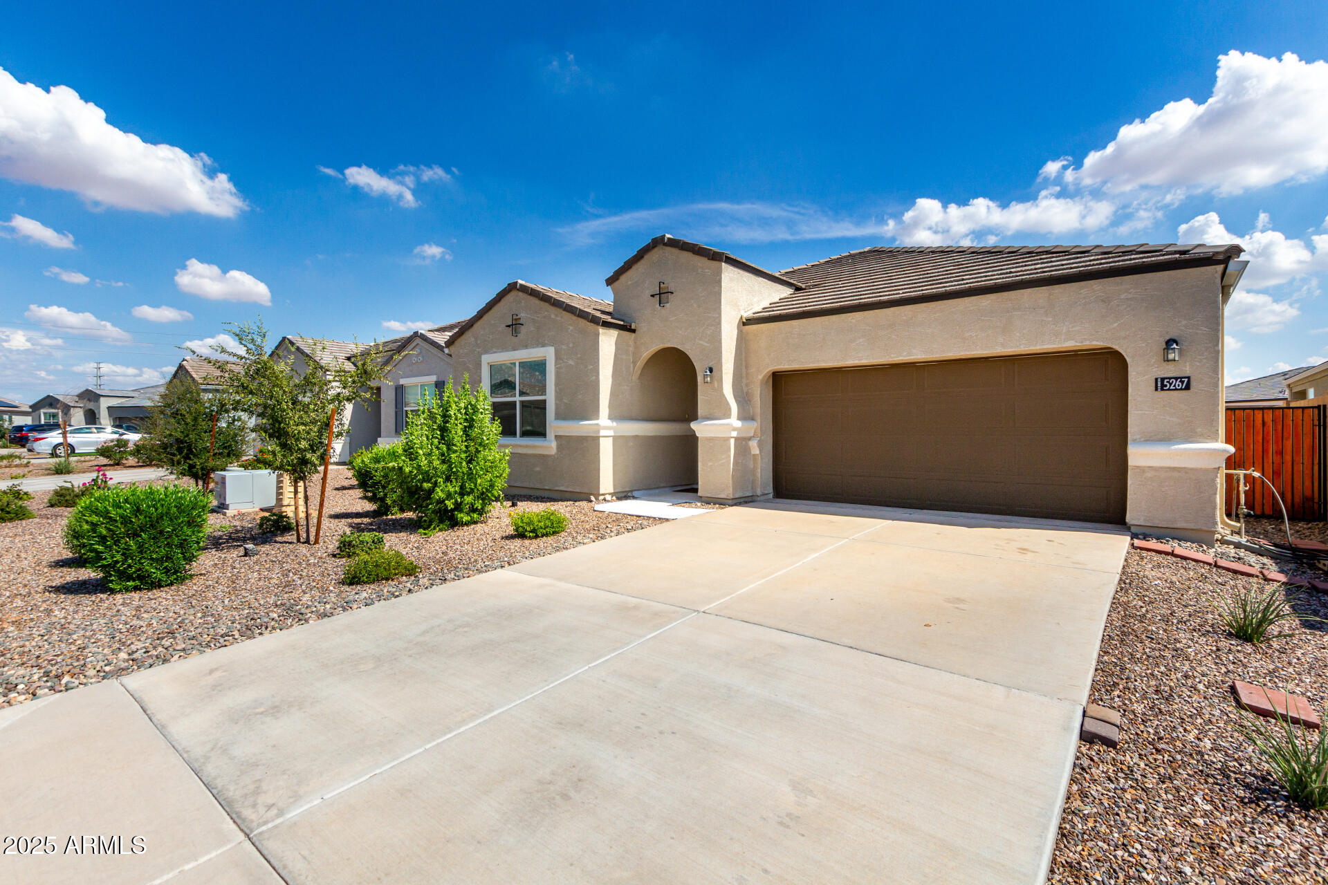 5267 E DIATOMITE Drive San Tan Valley, AZ 85143